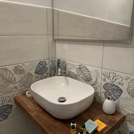 Couette-café Garden 3*