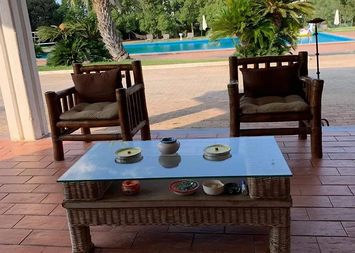 Garden Nocleg ze śniadaniem 4*